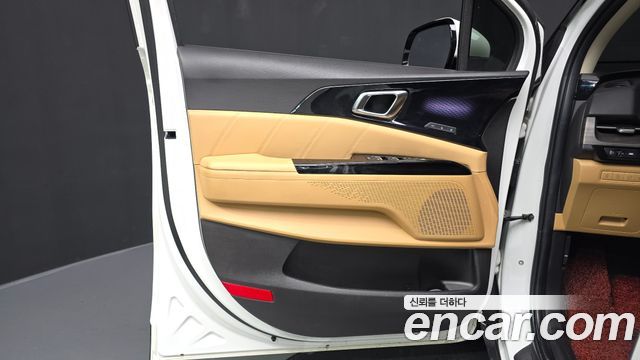 Kia Carnival (IV) Diesel 9-Seater Signature 2023 — фото 24