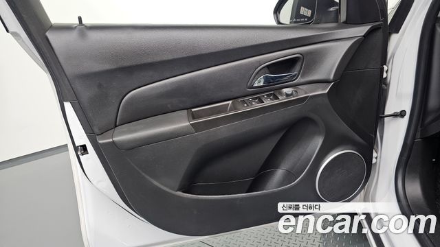 Chevrolet Cruze 1.8 LT+ Leather Package 2014 — фото 24
