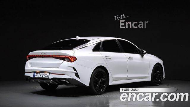 Kia K5 (III) 2.0 Noblesse 2021 — фото 2