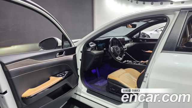 Kia K5 (III) 2.0 Noblesse 2021 — фото 10