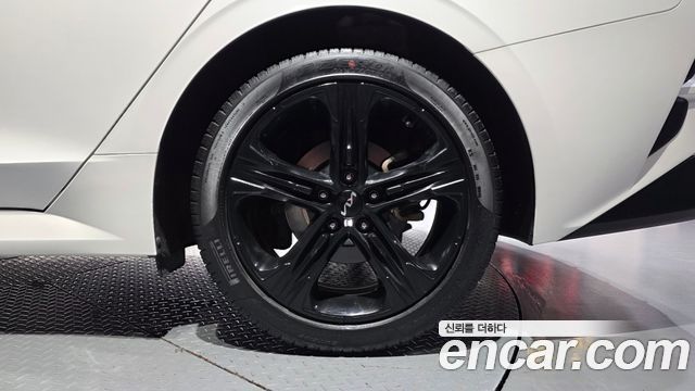 Kia K5 (III) 2.0 Noblesse 2021 — фото 21