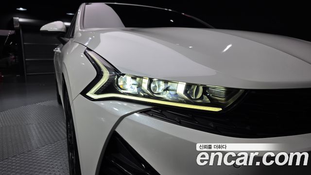 Kia K5 (III) 2.0 Noblesse 2021 — фото 22