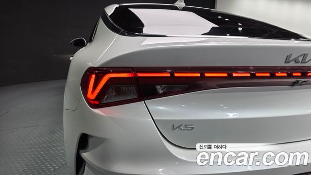 Kia K5 (III) 2.0 Noblesse 2021 — фото 23