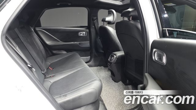 Hyundai Ioniq 6 Long Range Prestige 2025 — фото 12