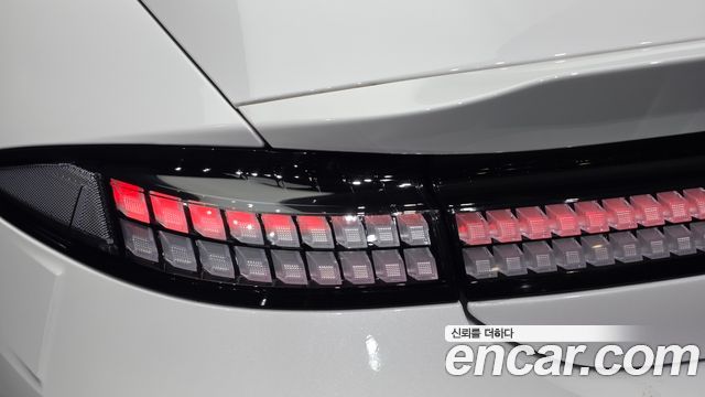 Hyundai Ioniq 6 Long Range Prestige 2025 — фото 23