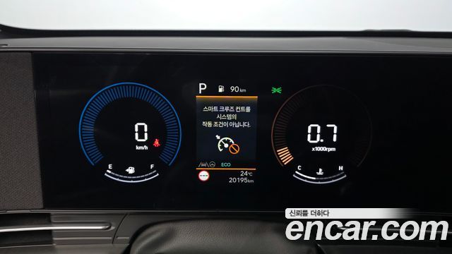 Hyundai Kona (SX2) Gasoline 1.6 Turbo 2WD Premium 2023 — фото 8