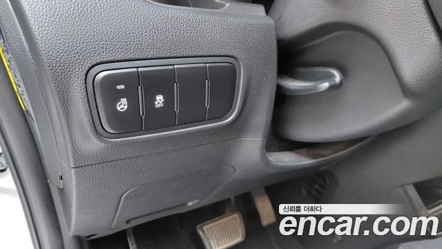 Kia Ray Van 2-Seater Prestige 2024 — фото 20