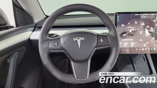 Tesla Model Y RWD 2024 — фото 12