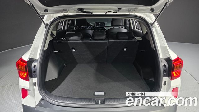 Kia Seltos Gasoline 1.6 Turbo 2WD Noblesse 2020 — фото 16