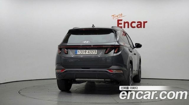 Hyundai Tucson (NX4) Gasoline 1.6 Turbo 2WD Premium 2023 — фото 4