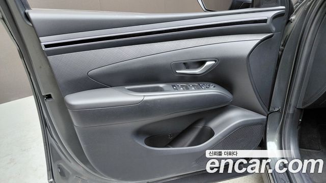 Hyundai Tucson (NX4) Gasoline 1.6 Turbo 2WD Premium 2023 — фото 24