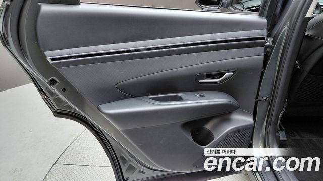 Hyundai Tucson (NX4) Gasoline 1.6 Turbo 2WD Premium 2023 — фото 25