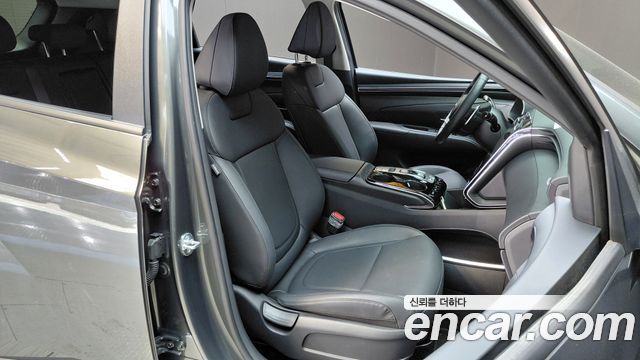 Hyundai Tucson (NX4) Gasoline 1.6 Turbo 2WD Premium 2023 — фото 26