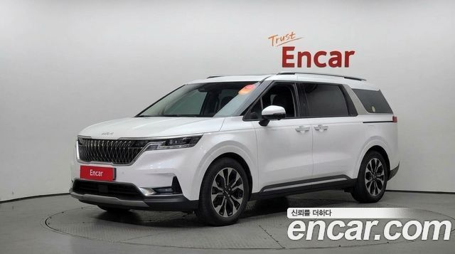 Kia Carnival (IV) Gasoline 9-Seater Signature 2023 — фото 1