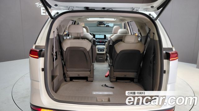Kia Carnival (IV) Gasoline 9-Seater Signature 2023 — фото 19