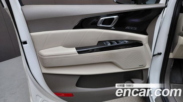 Kia Carnival (IV) Gasoline 9-Seater Signature 2023 — фото 24