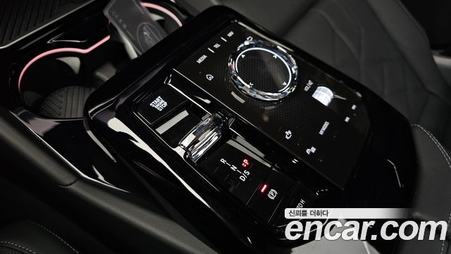 BMW 5 Series (G60) 530i xDrive M Sport 2025 — фото 9