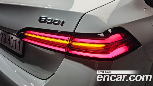 BMW 5 Series (G60) 530i xDrive M Sport 2025 — фото 23