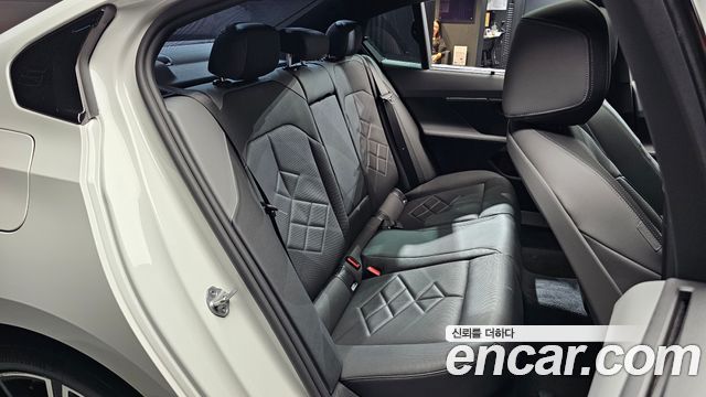 BMW 5 Series (G60) 530i xDrive M Sport 2025 — фото 26