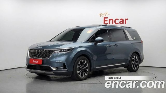 Kia Carnival (IV) Gasoline 7-Seater Signature