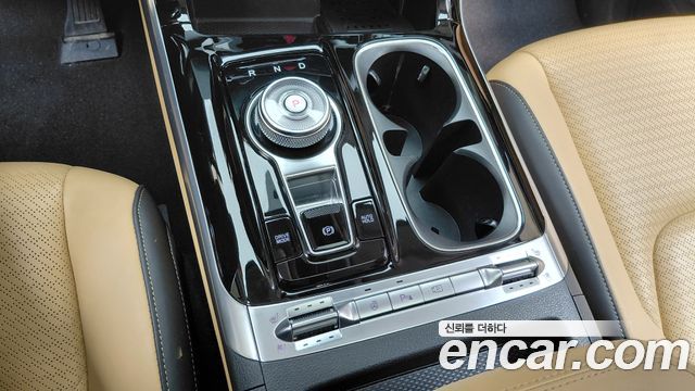 Kia Carnival (IV) Gasoline 7-Seater Signature 2023 — фото 9