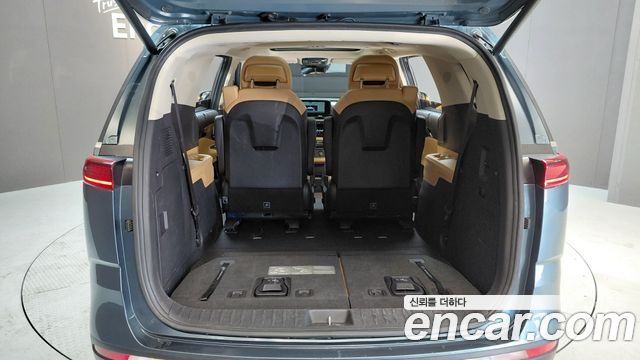Kia Carnival (IV) Gasoline 7-Seater Signature 2023 — фото 19