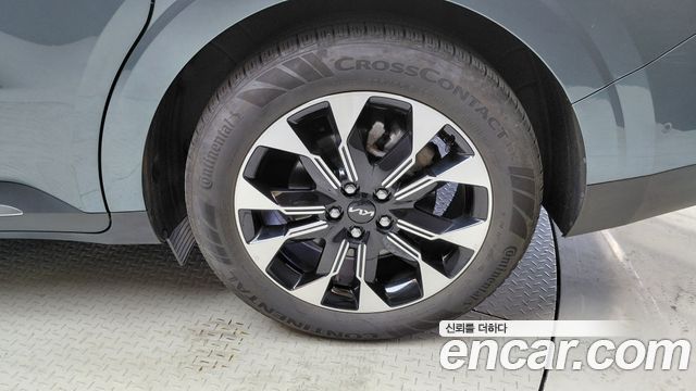 Kia Carnival (IV) Gasoline 7-Seater Signature 2023 — фото 21