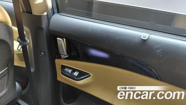 Kia Carnival (IV) Gasoline 7-Seater Signature 2023 — фото 27