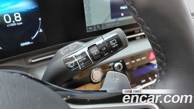 Kia Carnival (IV) Gasoline 7-Seater Signature 2023 — фото 30