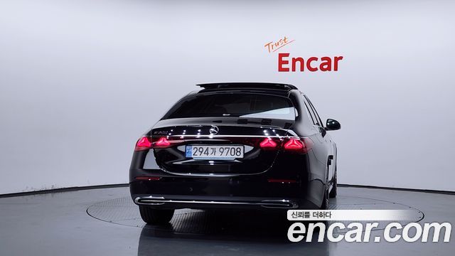 Mercedes-Benz E-Class (W214) E200 Avantgarde 2024 — фото 4