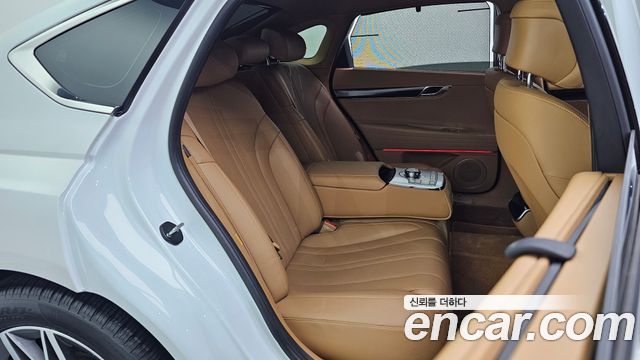 Genesis G80 (RG3) Gasoline 2.5 Turbo 2WD 2025 — фото 11