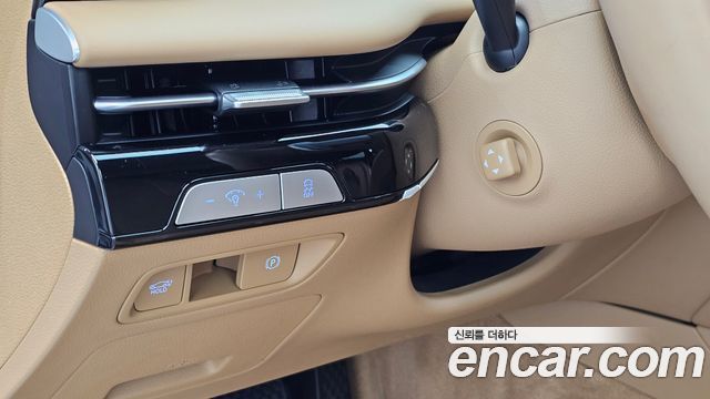 Genesis G80 (RG3) Gasoline 2.5 Turbo 2WD 2025 — фото 15