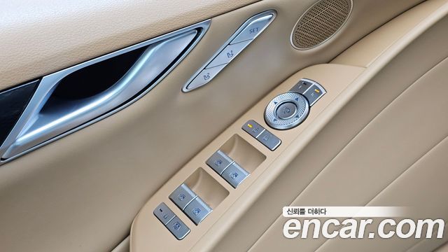 Genesis G80 (RG3) Gasoline 2.5 Turbo 2WD 2025 — фото 16