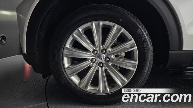 Ford Explorer (VI) 2.3 LimIted 4WD 2021 — фото 5