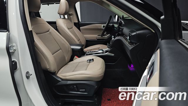 Ford Explorer (VI) 2.3 LimIted 4WD 2021 — фото 26