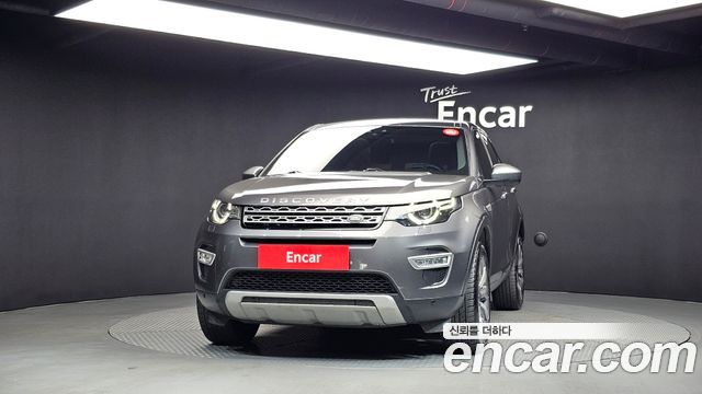 Land Rover Discovery Sport 2.0 TD4 HSE Luxury 2018 — фото 3