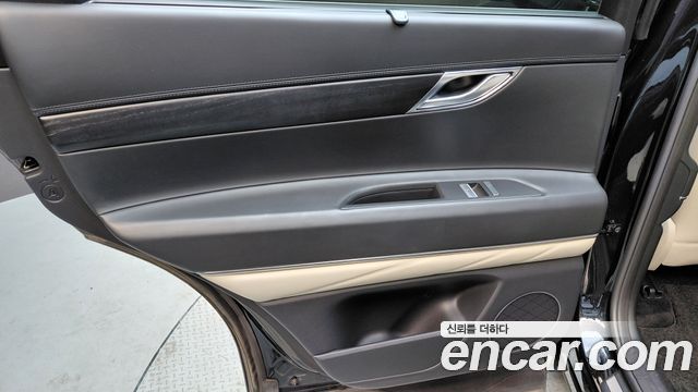 Genesis GV80 2.5T Gasoline 2WD 2021 — фото 25