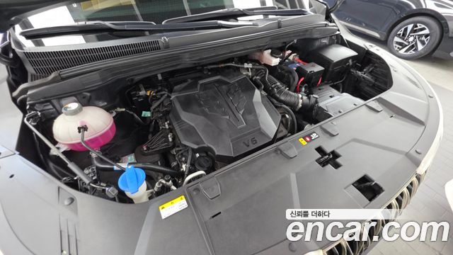 Kia Carnival (IV) Gasoline 9-seater Limousine(Special vehicle) 2023 — фото 6