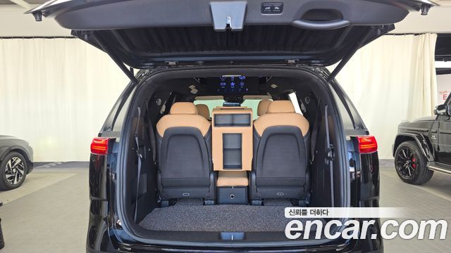 Kia Carnival (IV) Gasoline 9-seater Limousine(Special vehicle) 2023 — фото 20