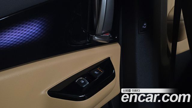 Kia Carnival (IV) Gasoline 9-seater Limousine(Special vehicle) 2023 — фото 29