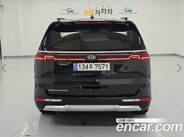 Kia Carnival (IV) Diesel 9-Seater Signature 2021 — фото 4
