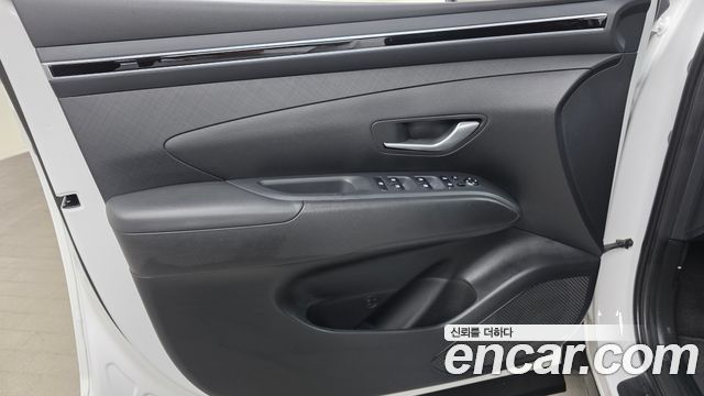 Hyundai Tucson (NX4) Diesel 2.0 2WD Premium 2023 — фото 24