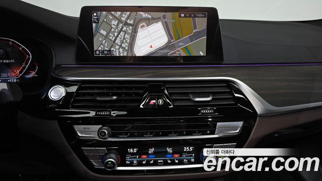 BMW 5 Series (G30) 530i M Sport Package Plus 2020 — фото 16