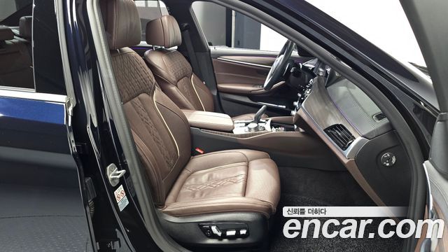 BMW 5 Series (G30) 530i M Sport Package Plus 2020 — фото 32