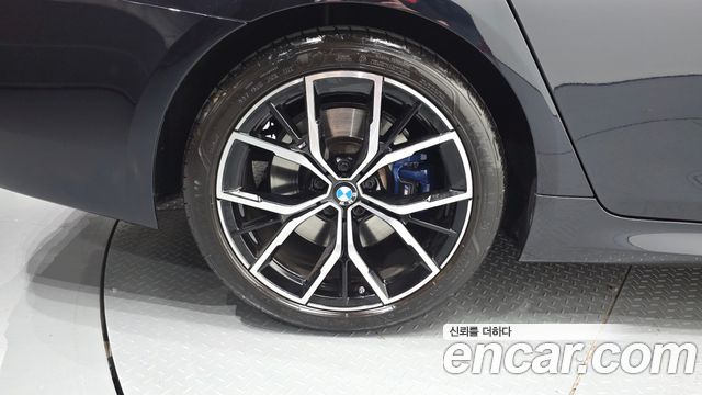 BMW 5 Series (G30) 530i M Sport Package 2023 — фото 5
