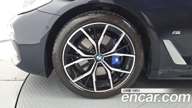 BMW 5 Series (G30) 530i M Sport Package 2023 — фото 27