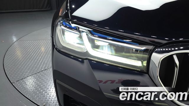 BMW 5 Series (G30) 530i M Sport Package 2023 — фото 28