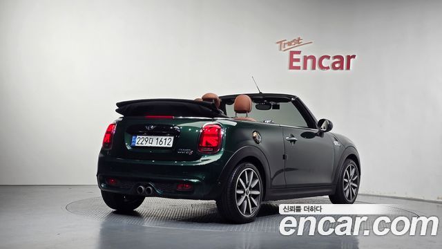 MINI Cooper S Convertible Standard 3rd 2018 — фото 2