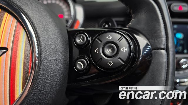 MINI Cooper S Convertible Standard 3rd 2018 — фото 16