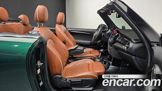MINI Cooper S Convertible Standard 3rd 2018 — фото 26